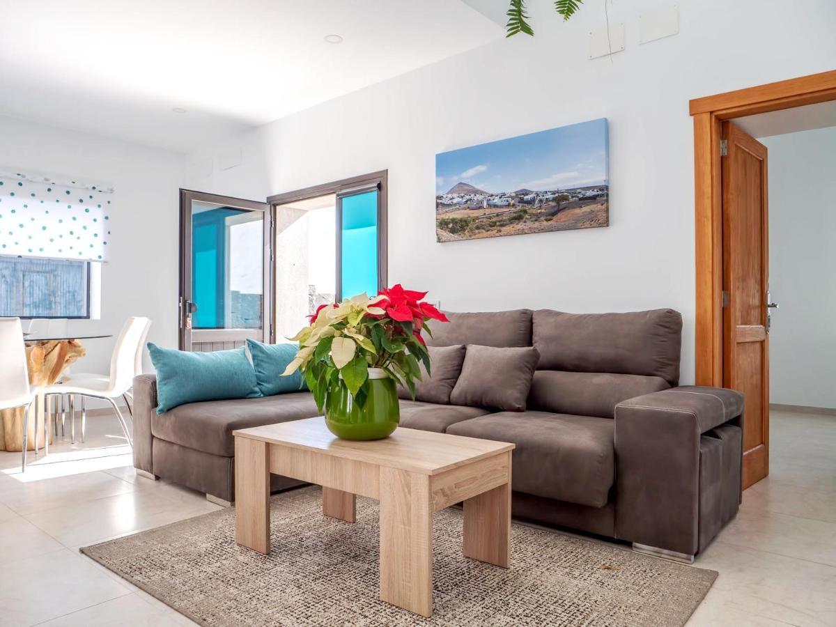 Comfortable House In Tias With Free Parking 外观 照片