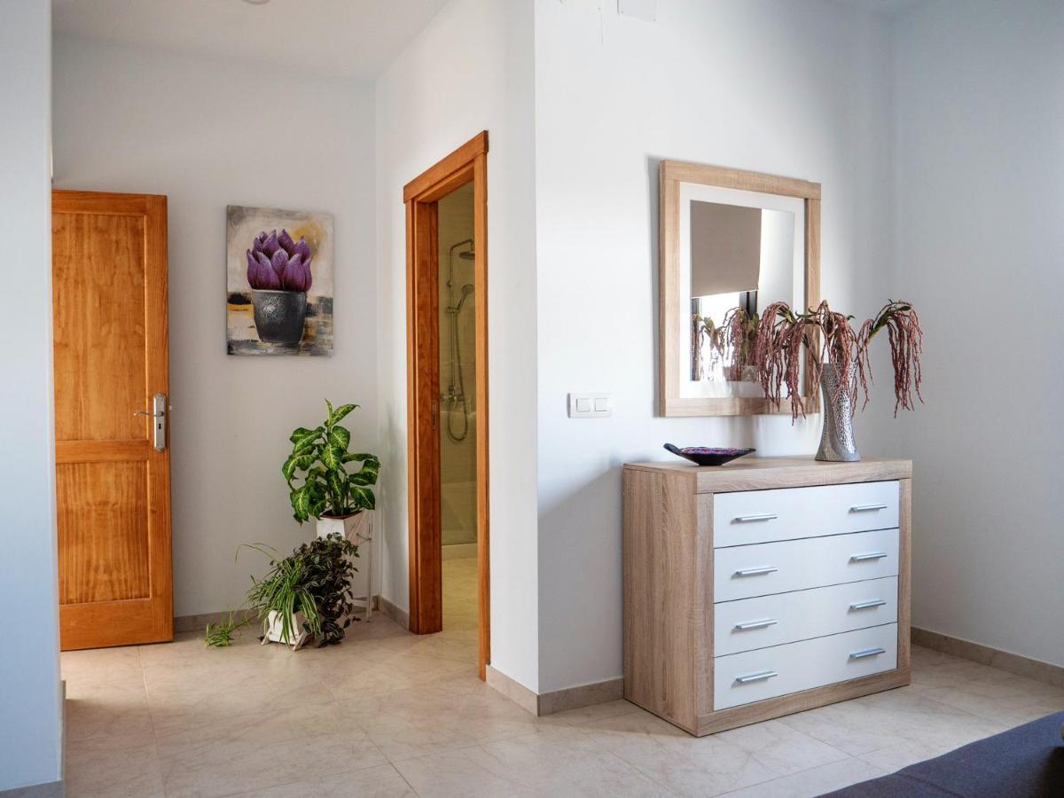 Comfortable House In Tias With Free Parking 外观 照片