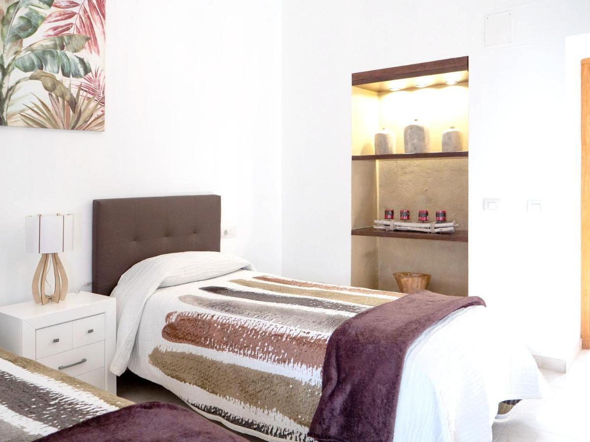 Comfortable House In Tias With Free Parking 外观 照片